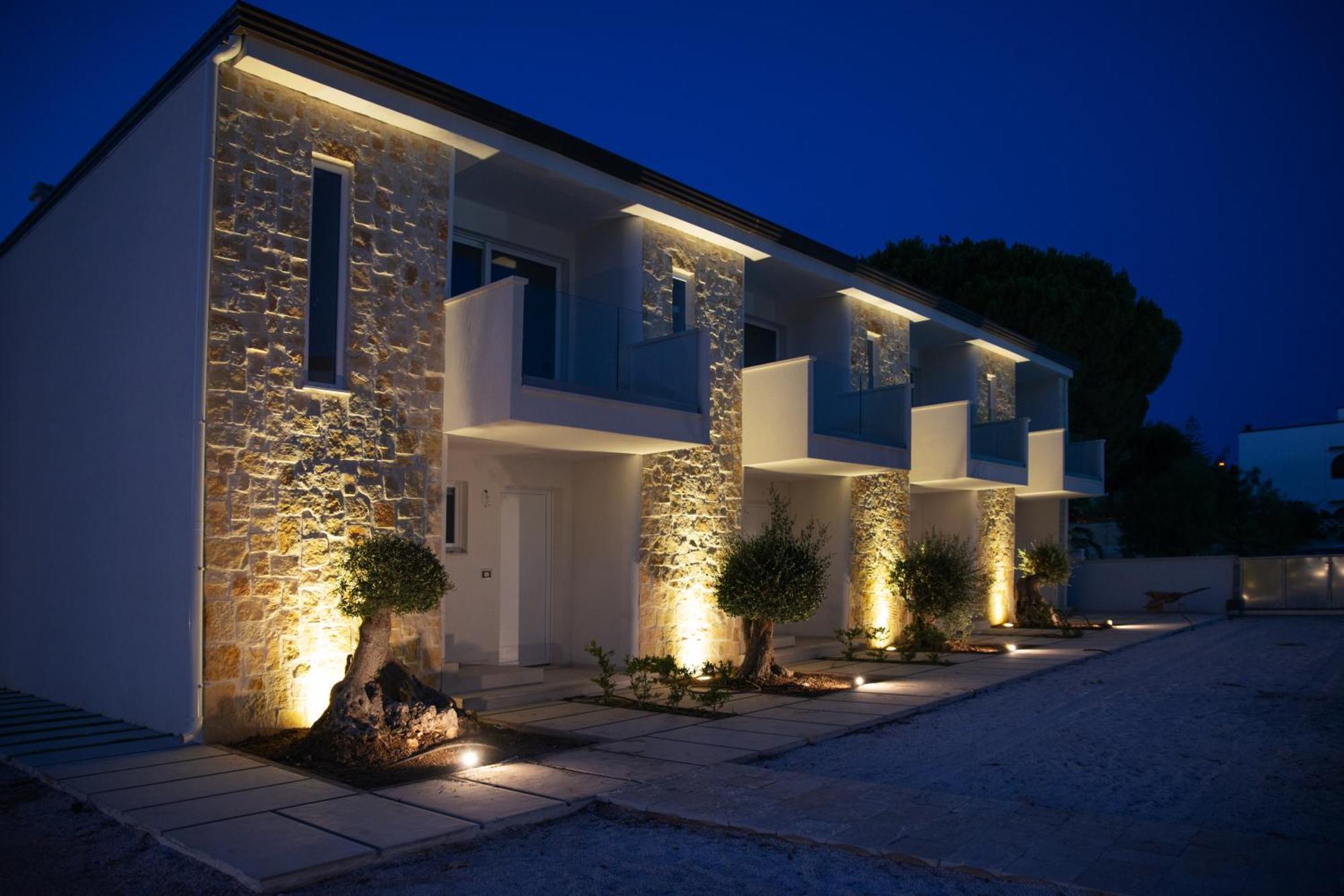 Montedarena Hotel Pulsano Esterno foto